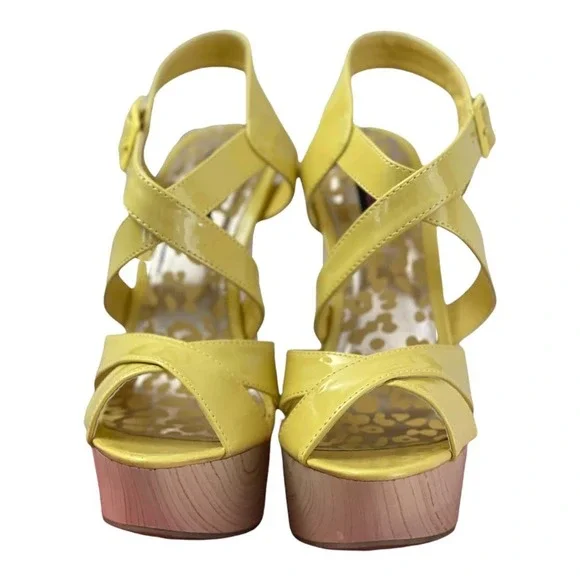 💎✨SALE✨💎 Doll house Dazzle LEMPAT heels - Picture 1 of 6